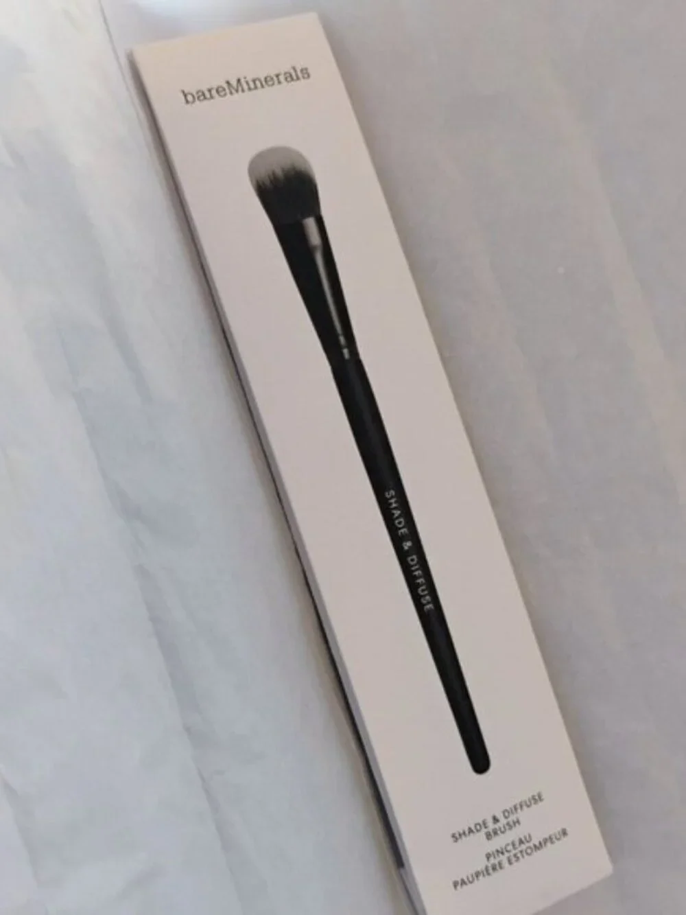 bareMinerals Shade and Diffuse Eye Brush/Concealer Brush- Vegan- NWT